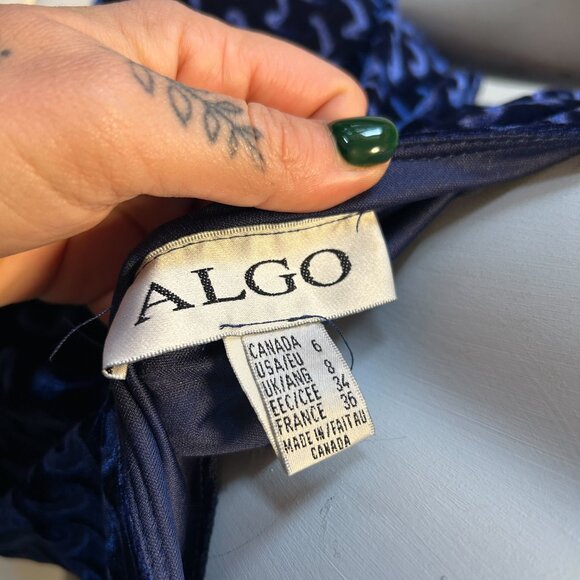 ALGO Blue Velvet Psychedelic Low-Back Top — Size 6 (Made in Canada) ALGO Velvet - Picture 4 of 4